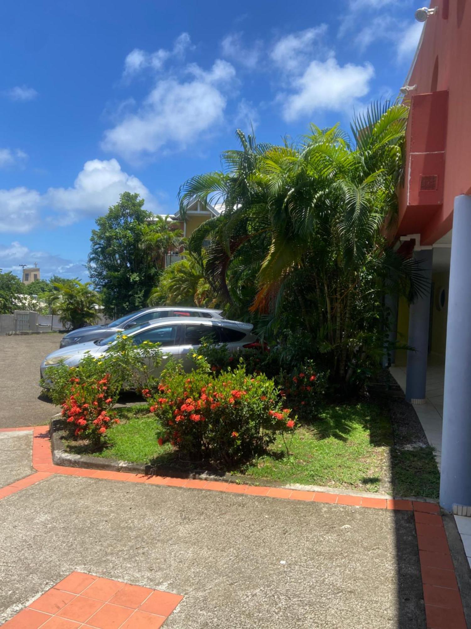 Le 63* Apartamento La Trinité Exterior foto